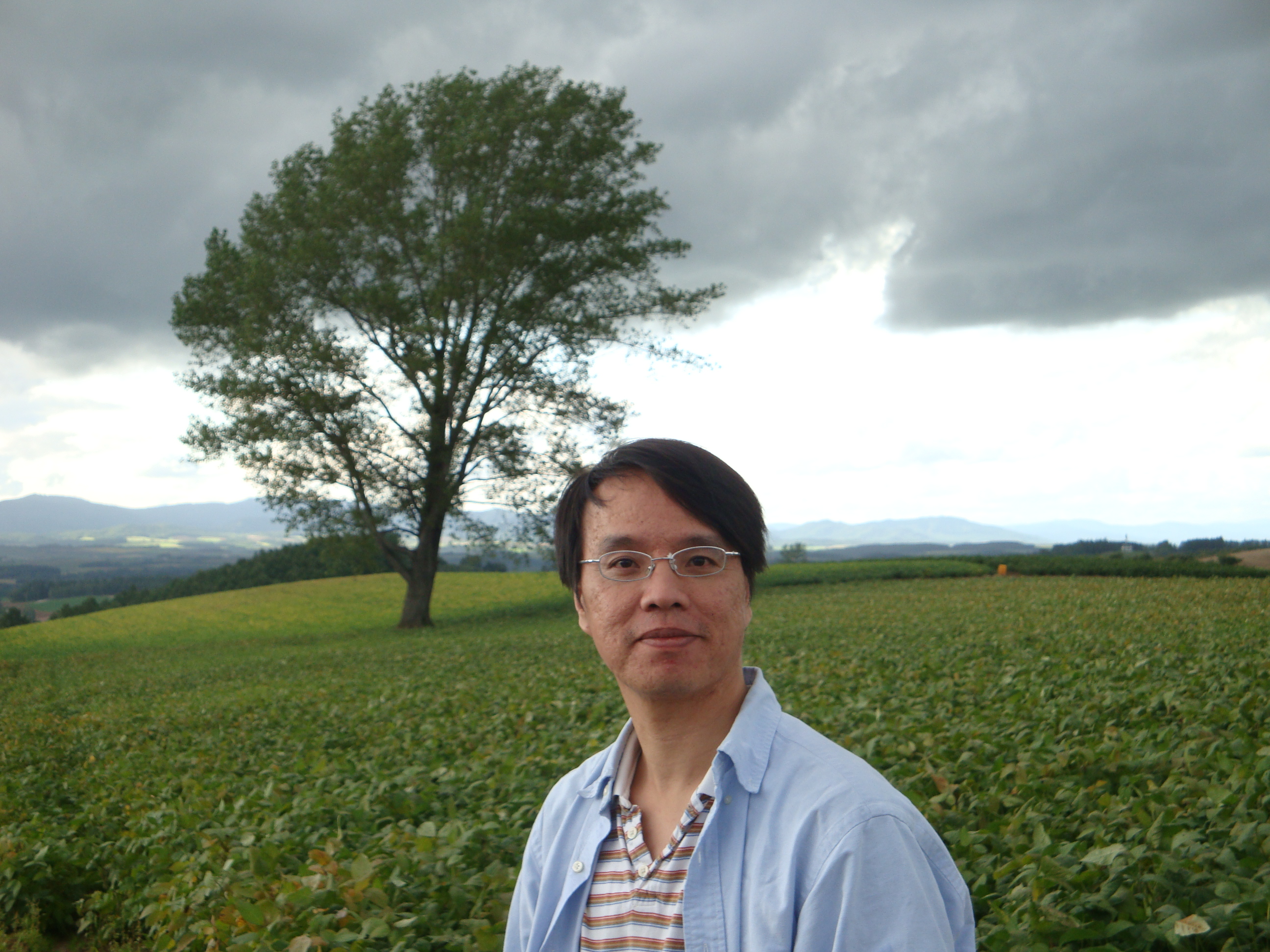 Associate Professor  Kuo-Wei Liao
