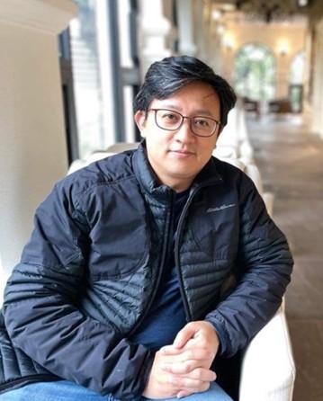 Professor&nbsp;&nbsp;Yuan-Lung Lo